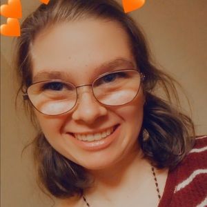 Meet your Posher, Elizabeth ann